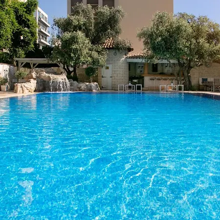 κλεοπάτρα Ξενοδοχείο 4*
