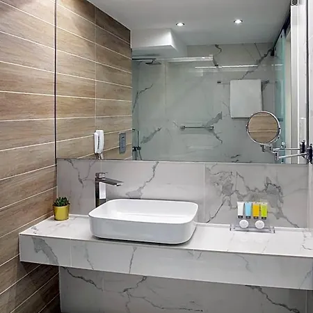 Cleopatra Hotel Nicosia